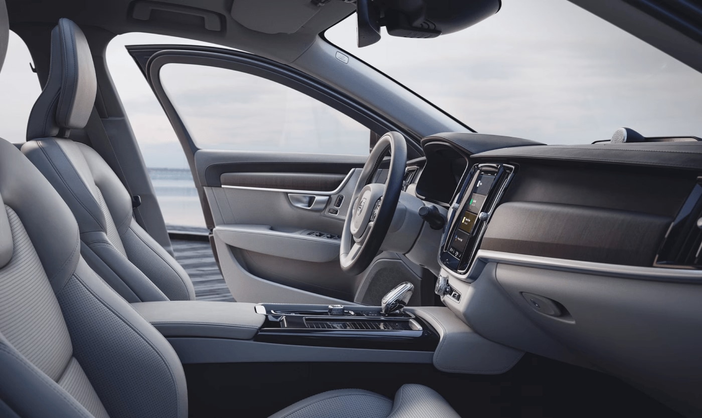 New Volvo S90 Interior