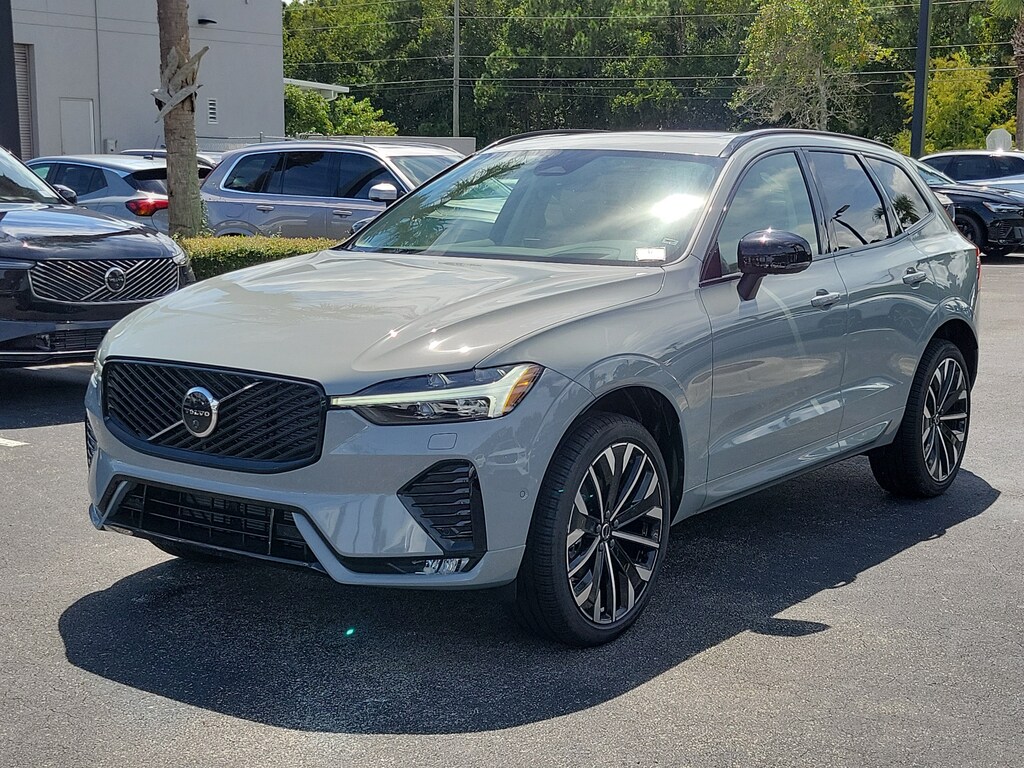 New 2026 Volvo XC60 B5 Ultra SUV