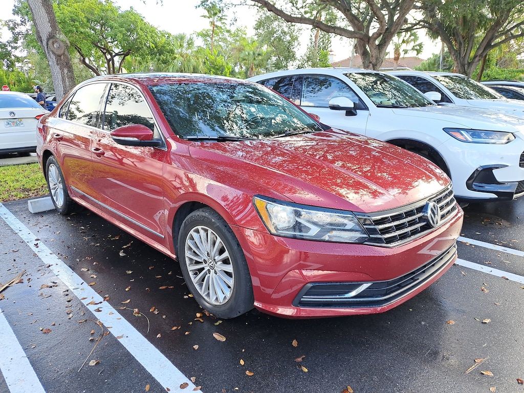 Used 2017 Volkswagen Passat 1.8T SE Sedan