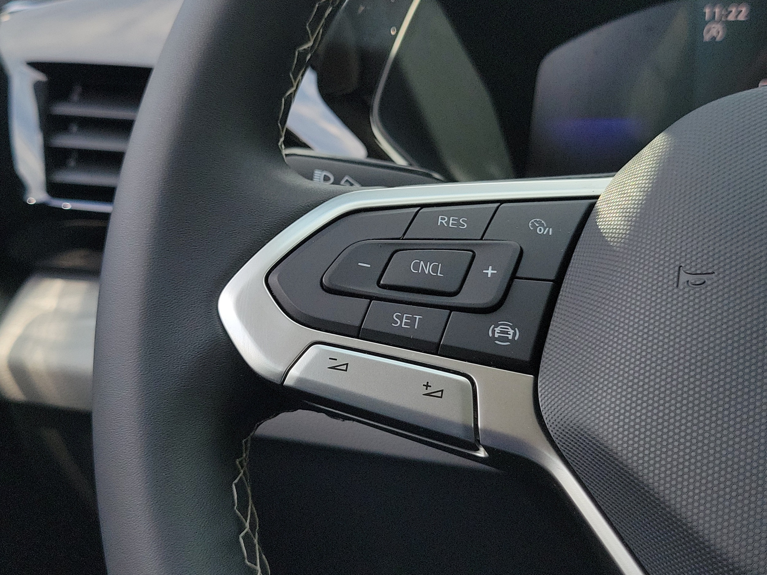 2023 Volkswagen Taos S - Photo 24