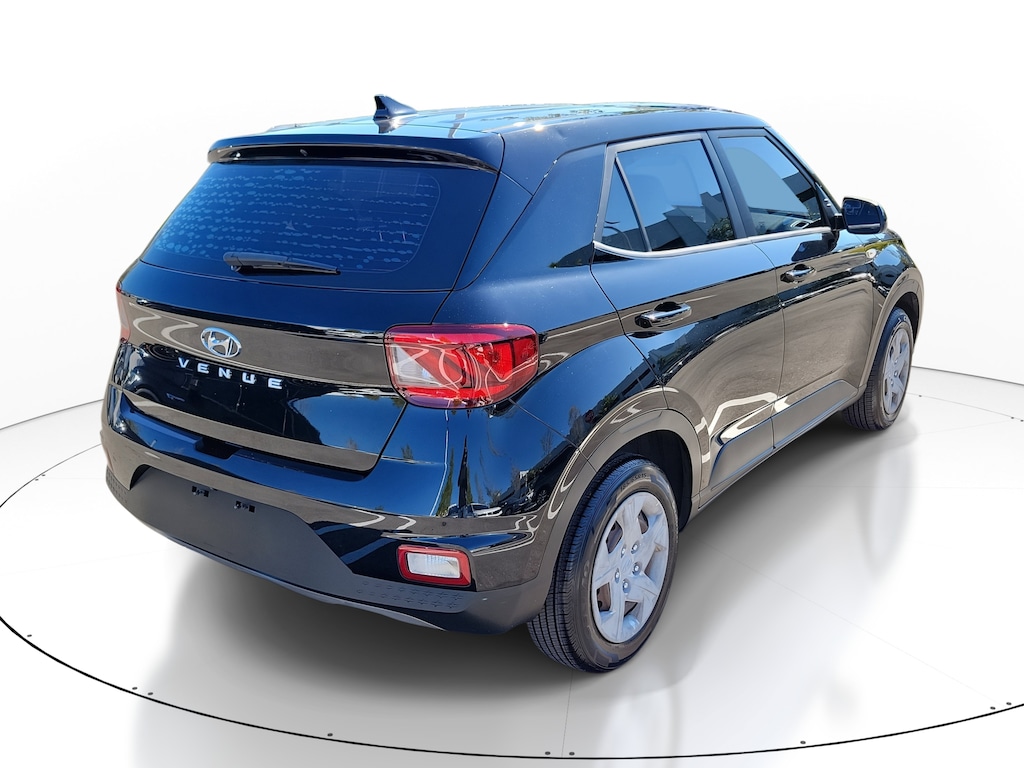 Used 2020 Hyundai Venue SE SUV