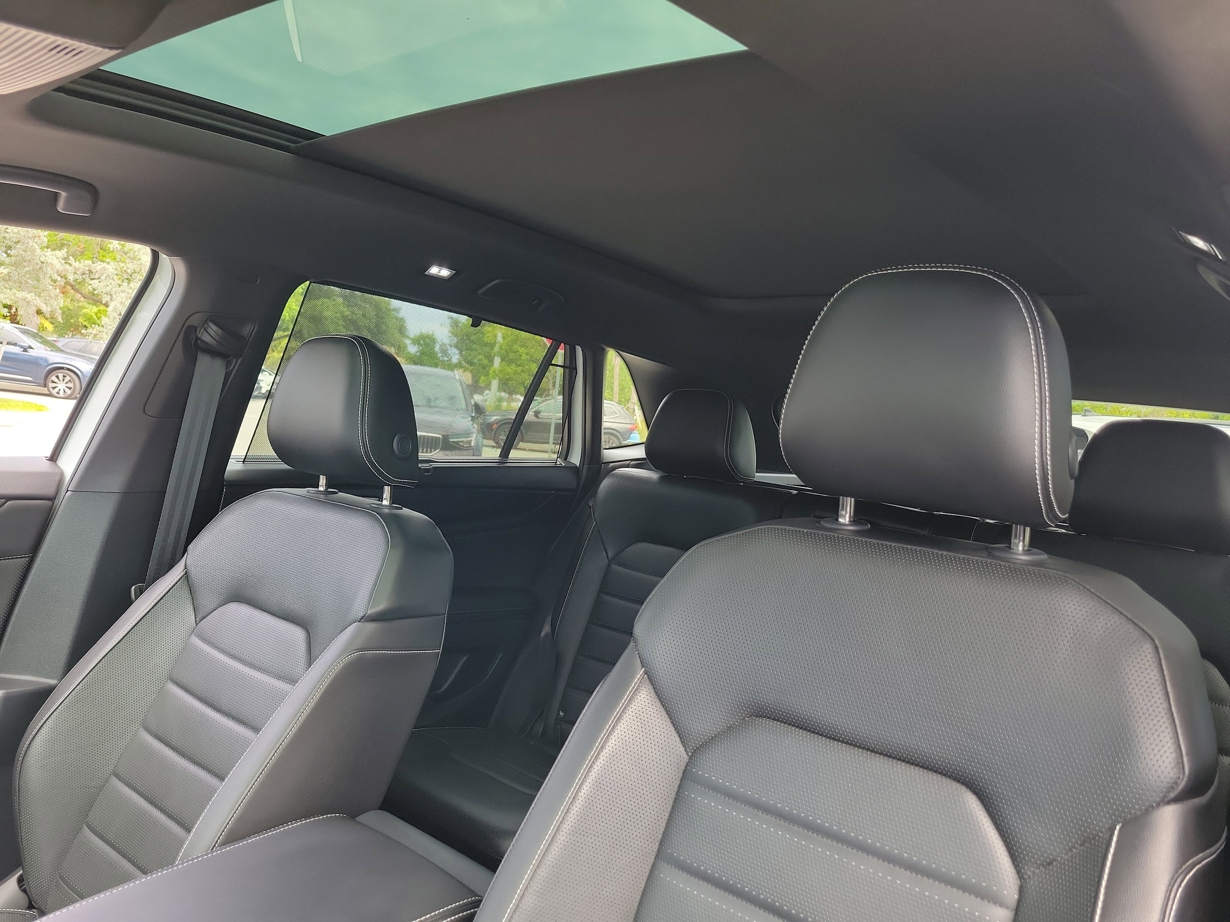 2024 Volkswagen Atlas Cross Sport SEL R-LINE - Photo 22