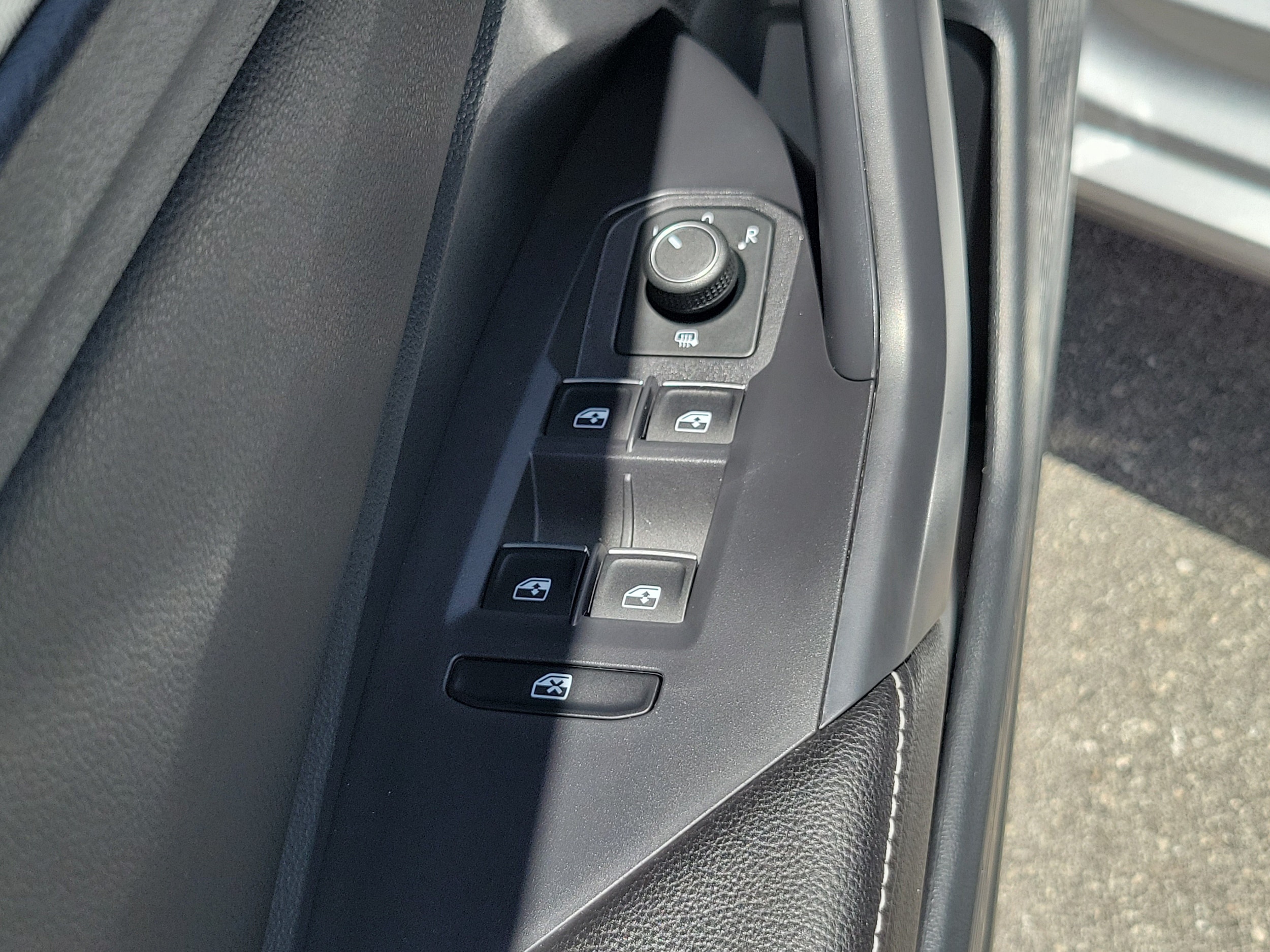 2023 Volkswagen Jetta Sport - Photo 19