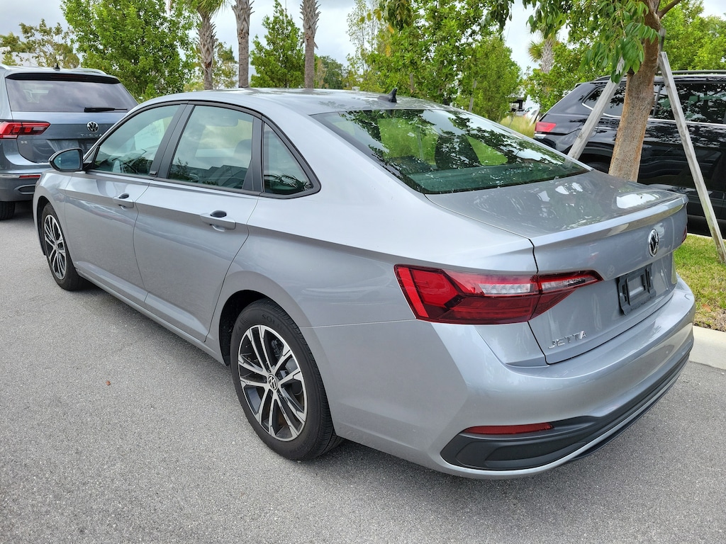 Used 2024 Volkswagen Jetta 1.5T Sport Sedan