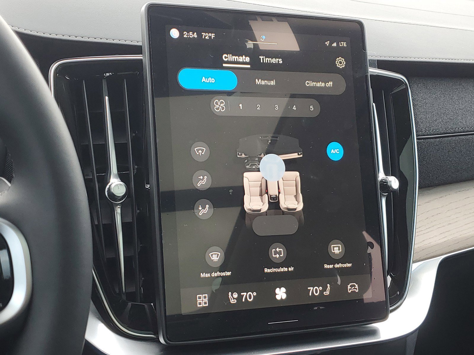 New 2025 Volvo XC90 plug-in hybrid For Sale | Delray Beach New 2025 Volvo XC90 plug-in hybrid For Sale | Delray Beach