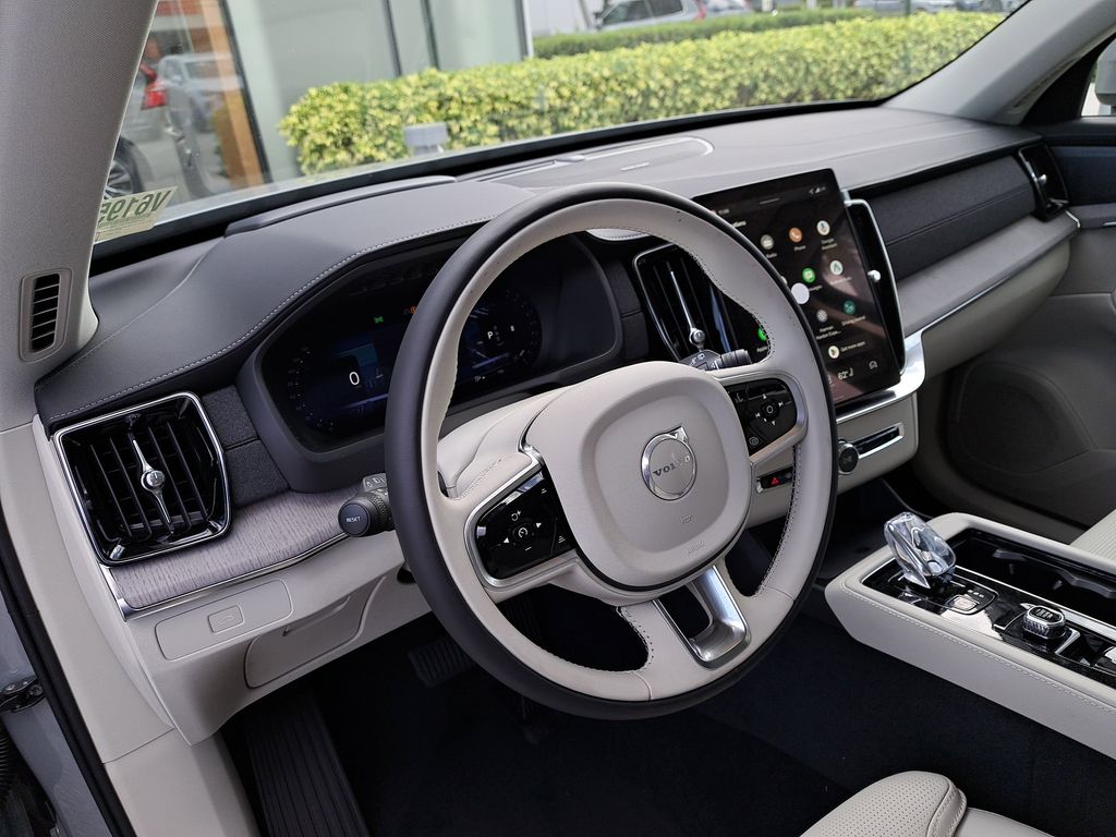 2026 Volvo XC90 Ultra - Photo 20