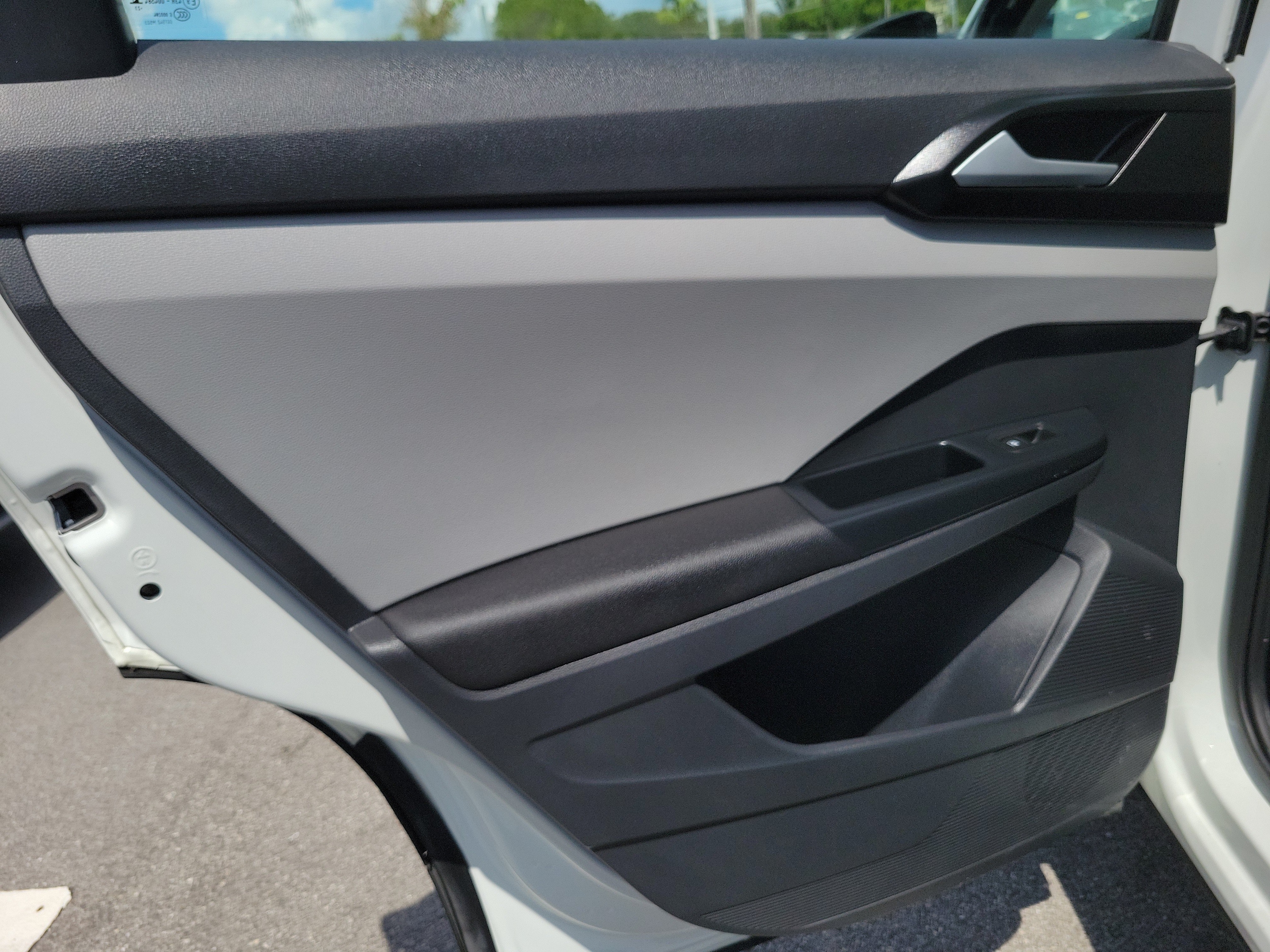 2023 Volkswagen Taos S - Photo 8