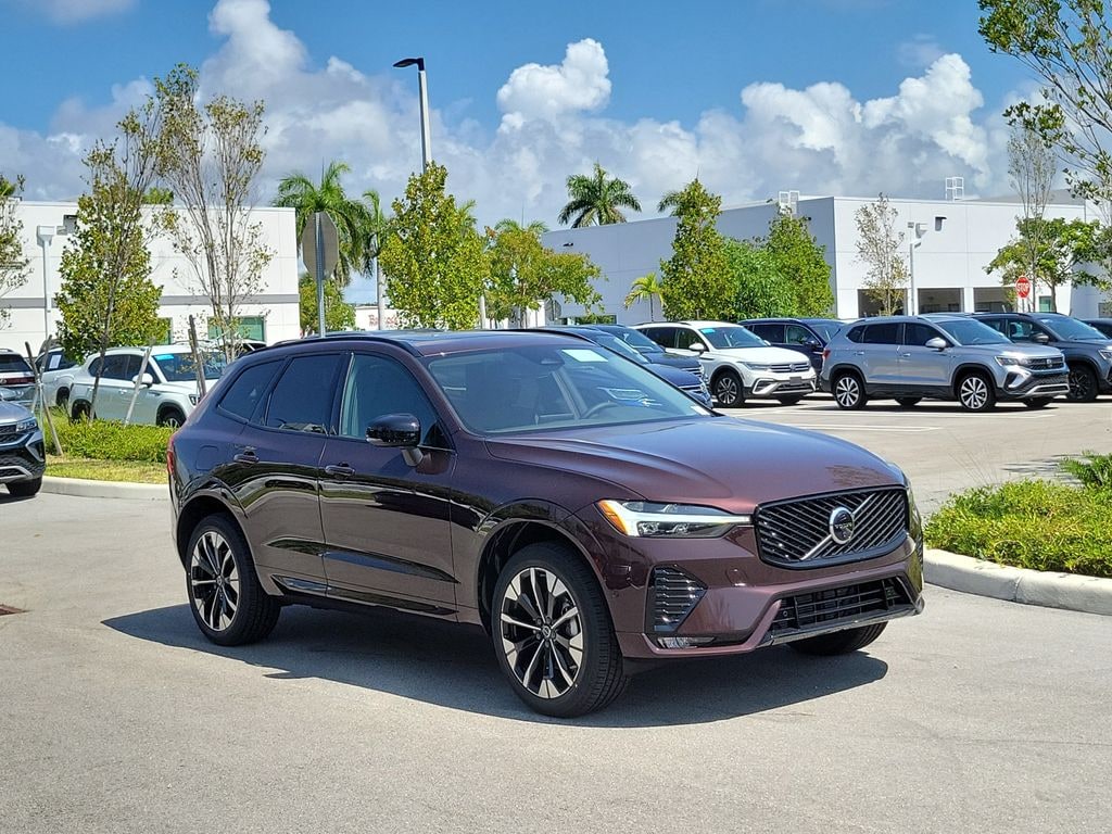 New 2026 Volvo XC60 B5 Plus SUV