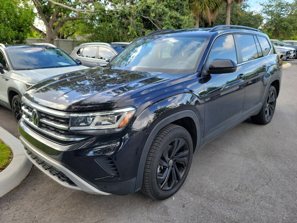 Used 2023 Volkswagen Atlas 3.6L V6 SE w/Technology SUV