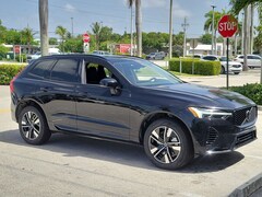 2026 Volvo XC60 plug-in hybrid T8 Core SUV