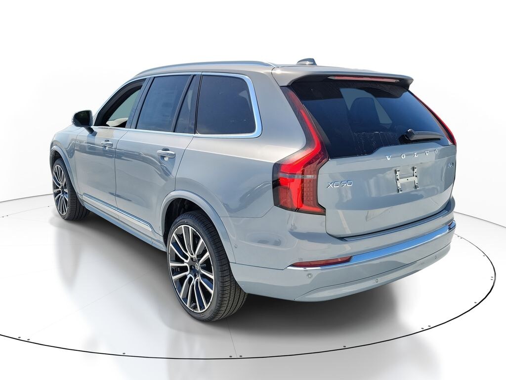 New 2026 Volvo XC90 B6 Plus 7-Seater SUV