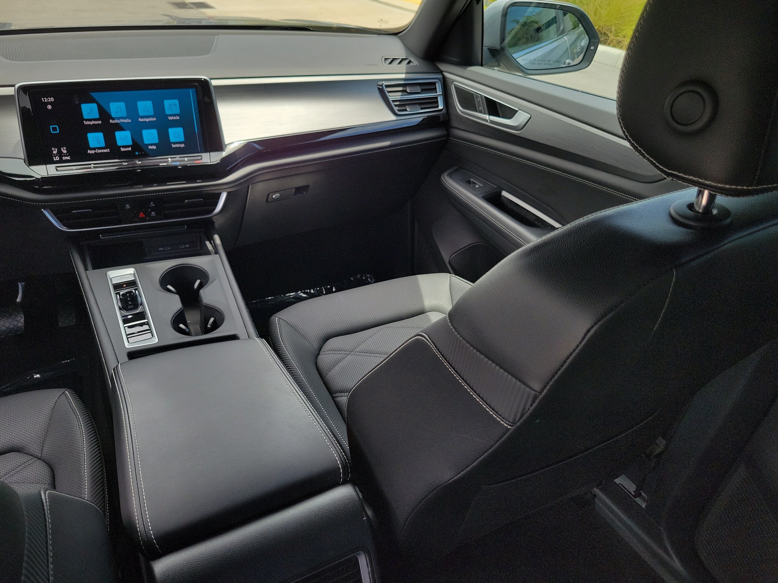 2024 Volkswagen Atlas Cross Sport SE - Photo 15