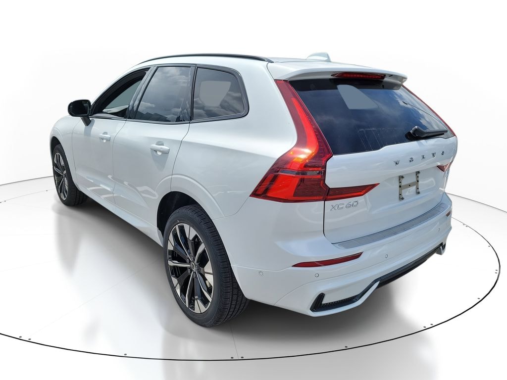 New 2026 Volvo XC60 B5 Plus SUV