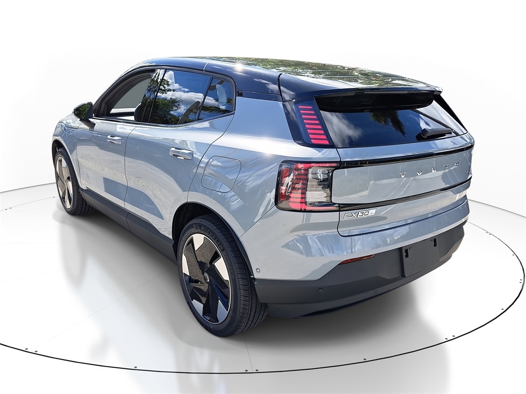 New 2026 Volvo EX30 Twin Motor Ultra SUV