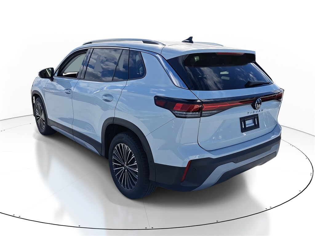 New 2026 Volkswagen Tiguan 2.0T S SUV