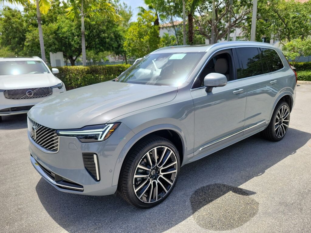 New 2026 Volvo XC90 B6 Plus 7-Seater SUV