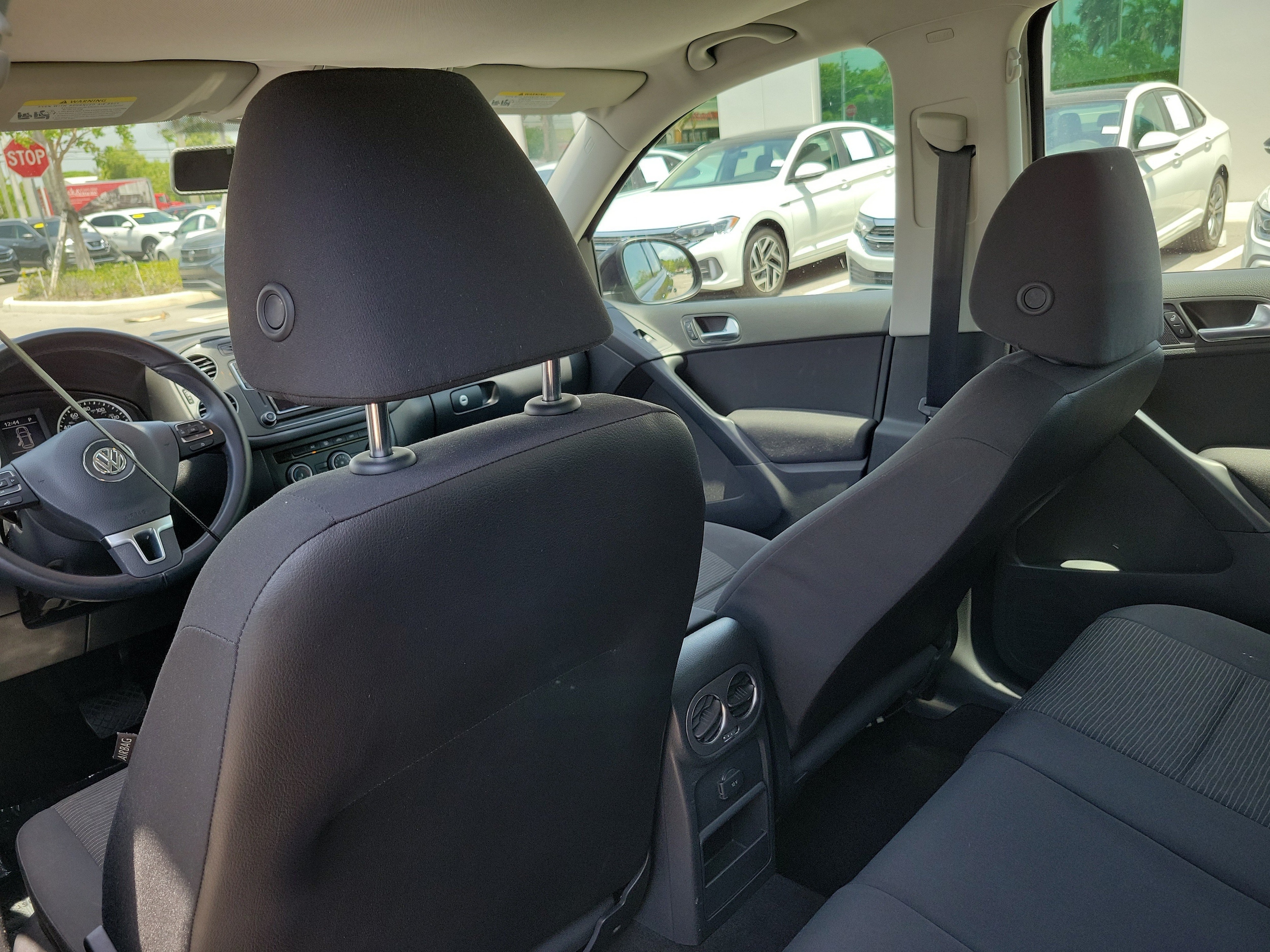 2018 Volkswagen Tiguan Limited Base - Photo 12