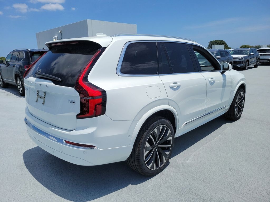New 2026 Volvo XC90 plug-in hybrid T8 Plus 7-Seater SUV