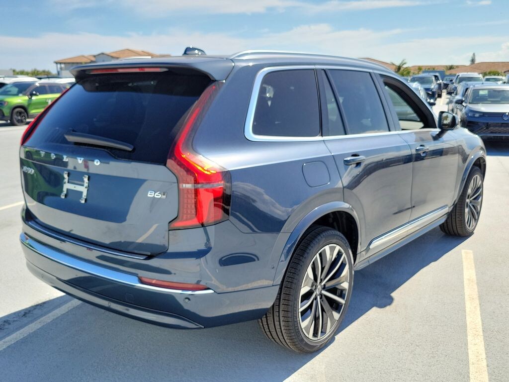 New 2026 Volvo XC90 B6 Plus 7-Seater SUV