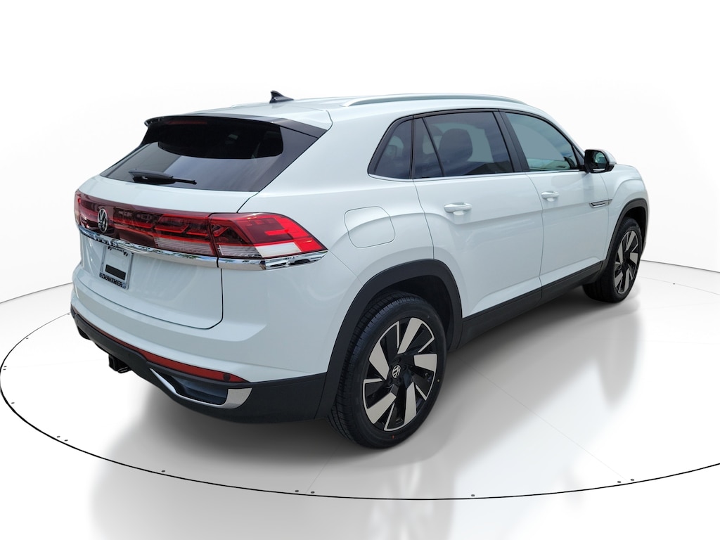 Used 2024 Volkswagen Atlas Cross Sport 2.0T SE w/Technology SUV