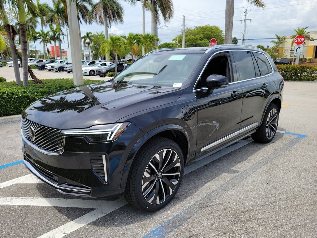 New 2026 Volvo XC90 plug-in hybrid T8 Ultra 7-Seater SUV