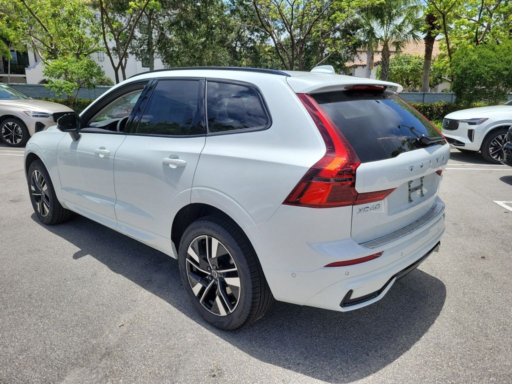 New 2026 Volvo XC60 B5 Plus SUV
