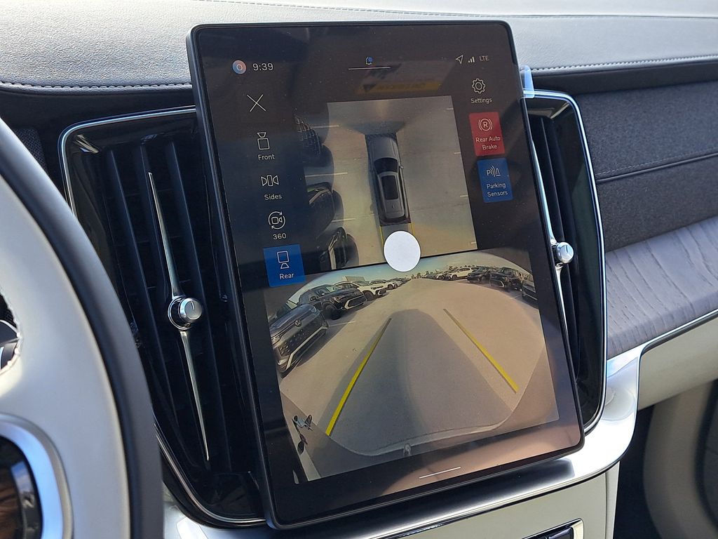 2026 Volvo XC90 Ultra - Photo 32