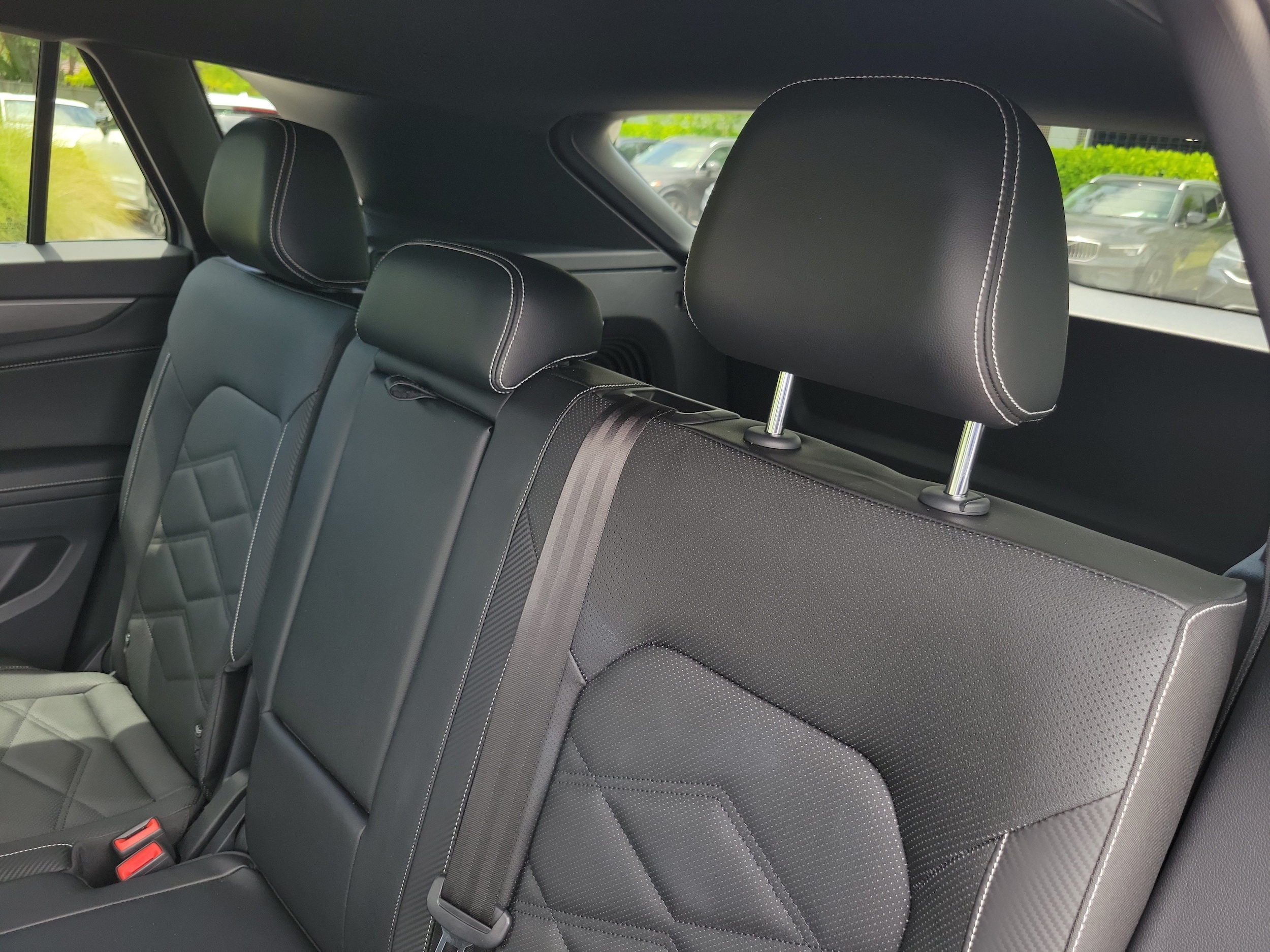 2024 Volkswagen Atlas Cross Sport SE - Photo 10