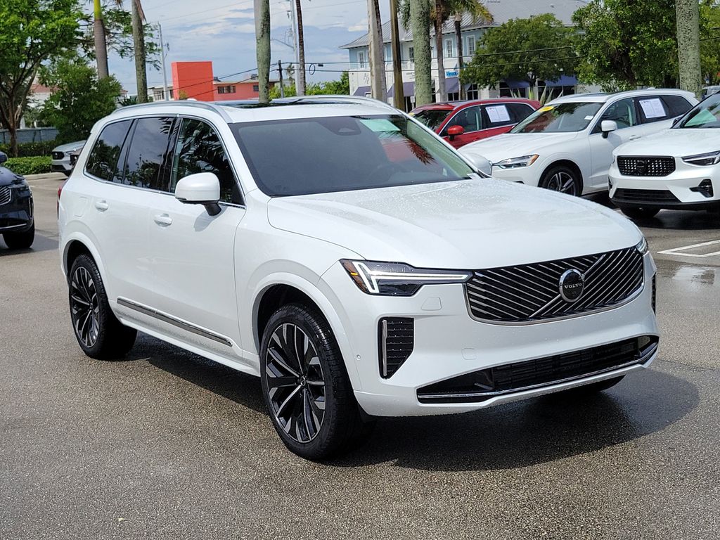 2026 Volvo XC90 T8 Recharge Plus Bright 7-Seat 4WD's photo