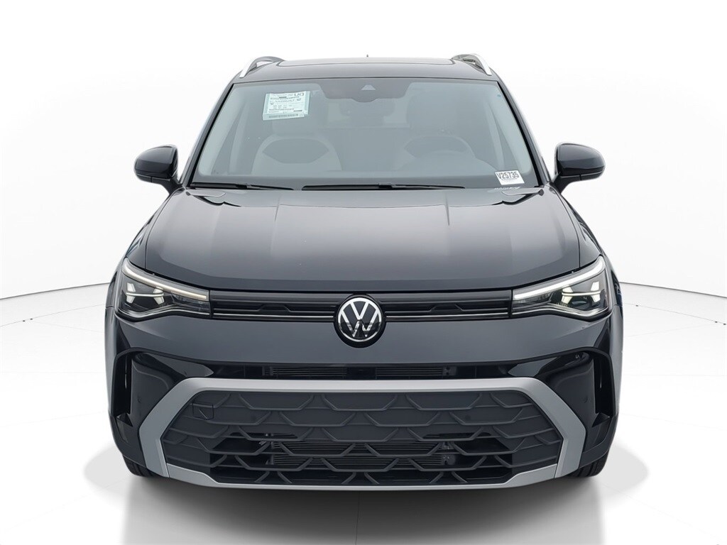 New 2025 Volkswagen Taos 1.5T SE SUV