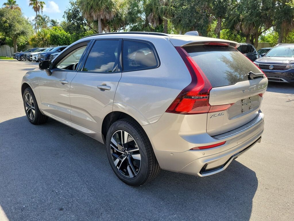 New 2026 Volvo XC60 B5 Plus SUV