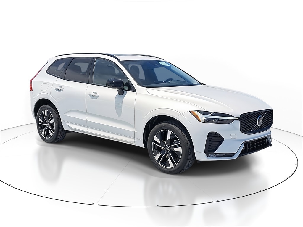 New 2026 Volvo XC60 B5 Core SUV