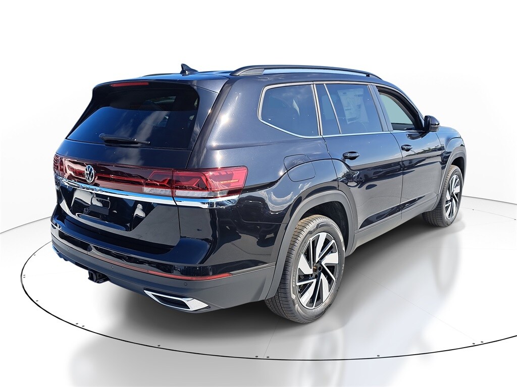 New 2026 Volkswagen Tiguan 2.0T SE SUV