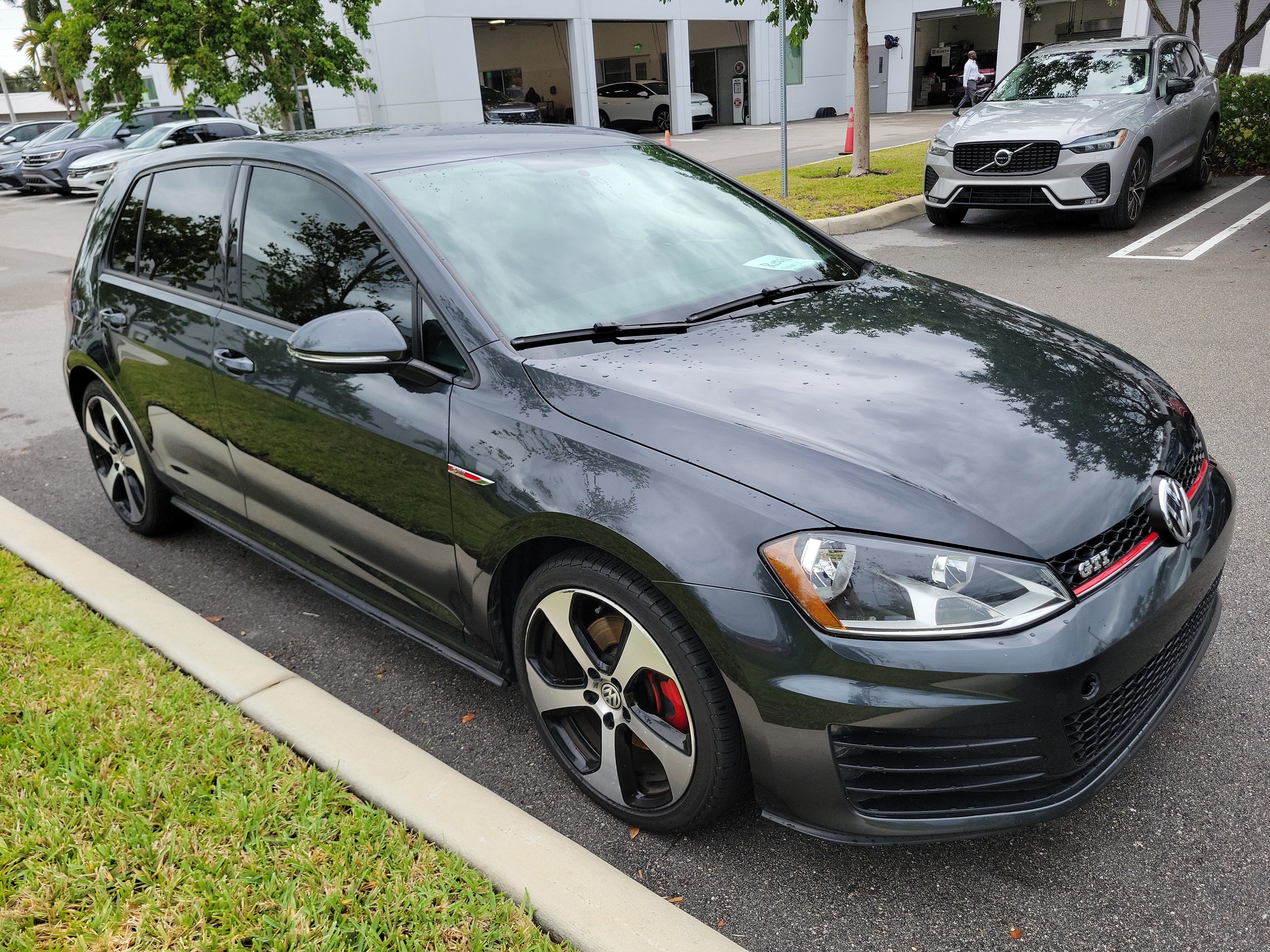2017 Volkswagen Golf GTI