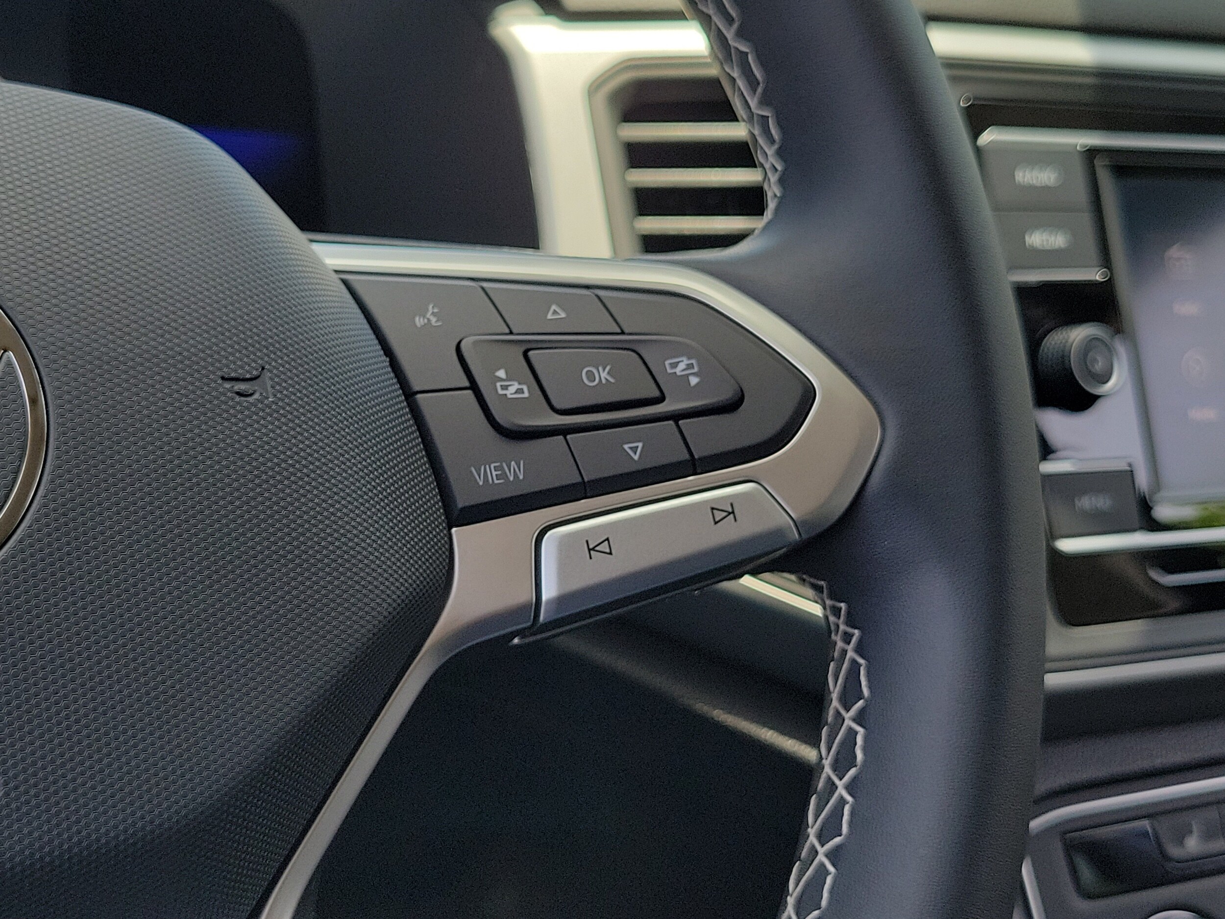2022 Volkswagen Atlas SE - Photo 24