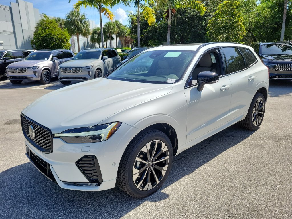 New 2027 Volvo XC60 B5 Plus SUV