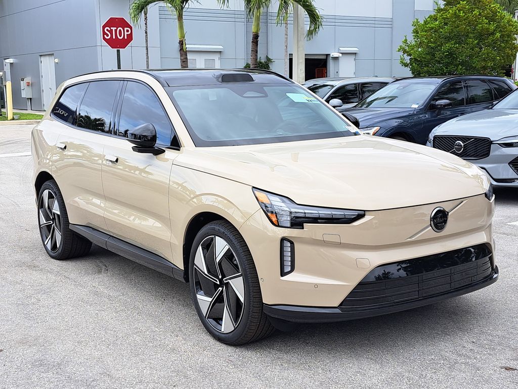 2025 Volvo EX90 Twin Motor Ultra 7-Seater's photo
