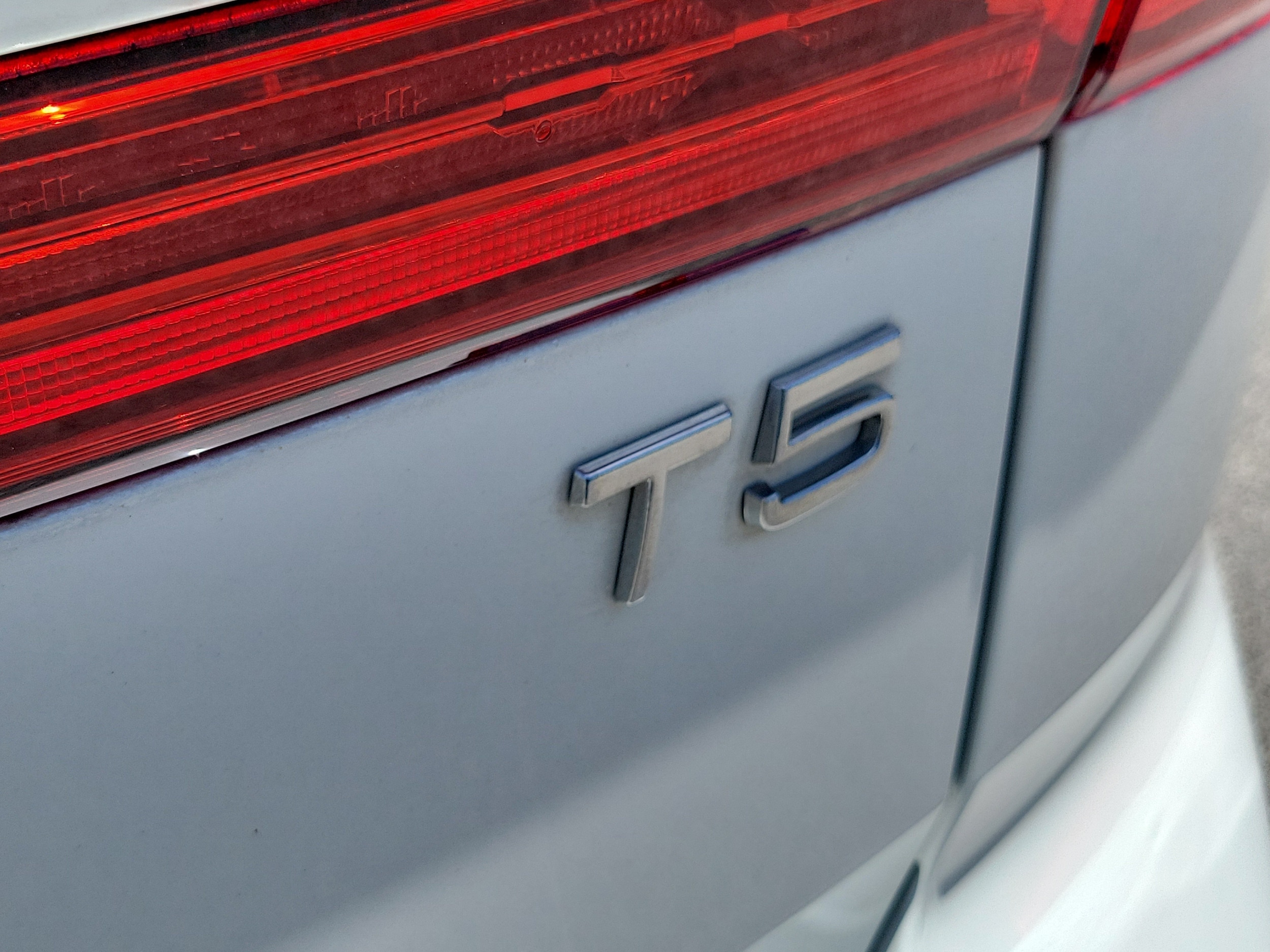 2021 Volvo XC60 Momentum - Photo 6
