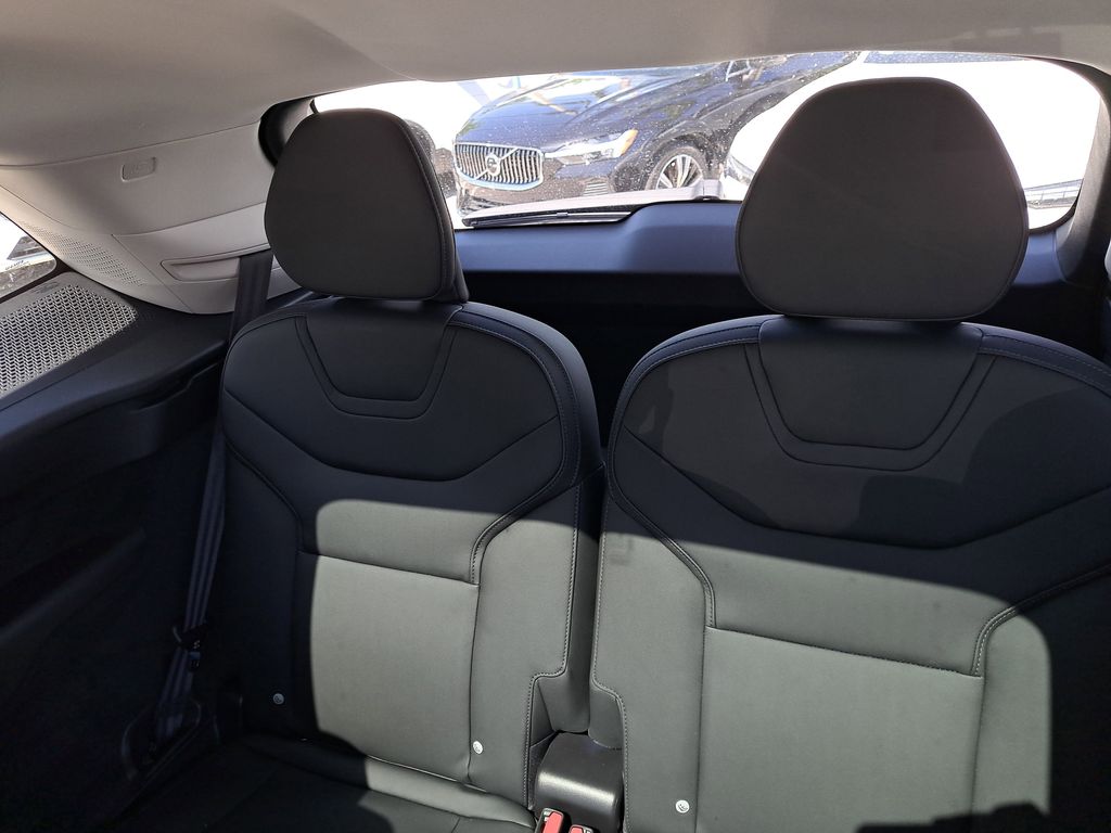2025 Volvo EX90 Plus - Photo 10