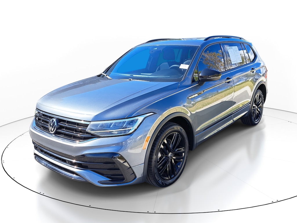 Used 2022 Volkswagen Tiguan 2.0T SE R-Line Black SUV