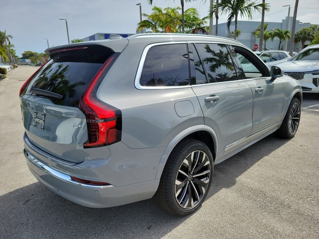New 2026 Volvo XC90 plug-in hybrid T8 Plus 7-Seater SUV