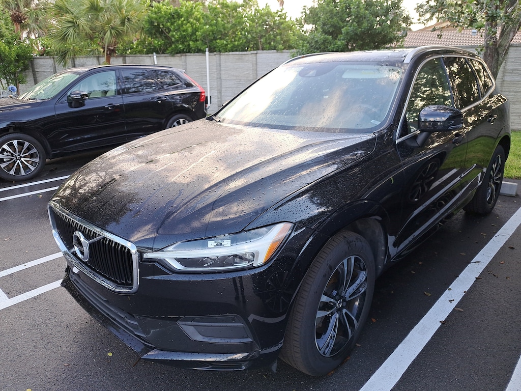 Used 2020 Volvo XC60 T6 Momentum SUV