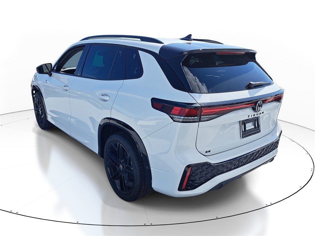 New 2026 Volkswagen Tiguan 2.0T SE SUV