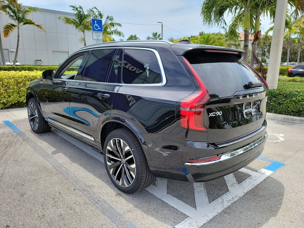 New 2026 Volvo XC90 plug-in hybrid T8 Ultra 7-Seater SUV