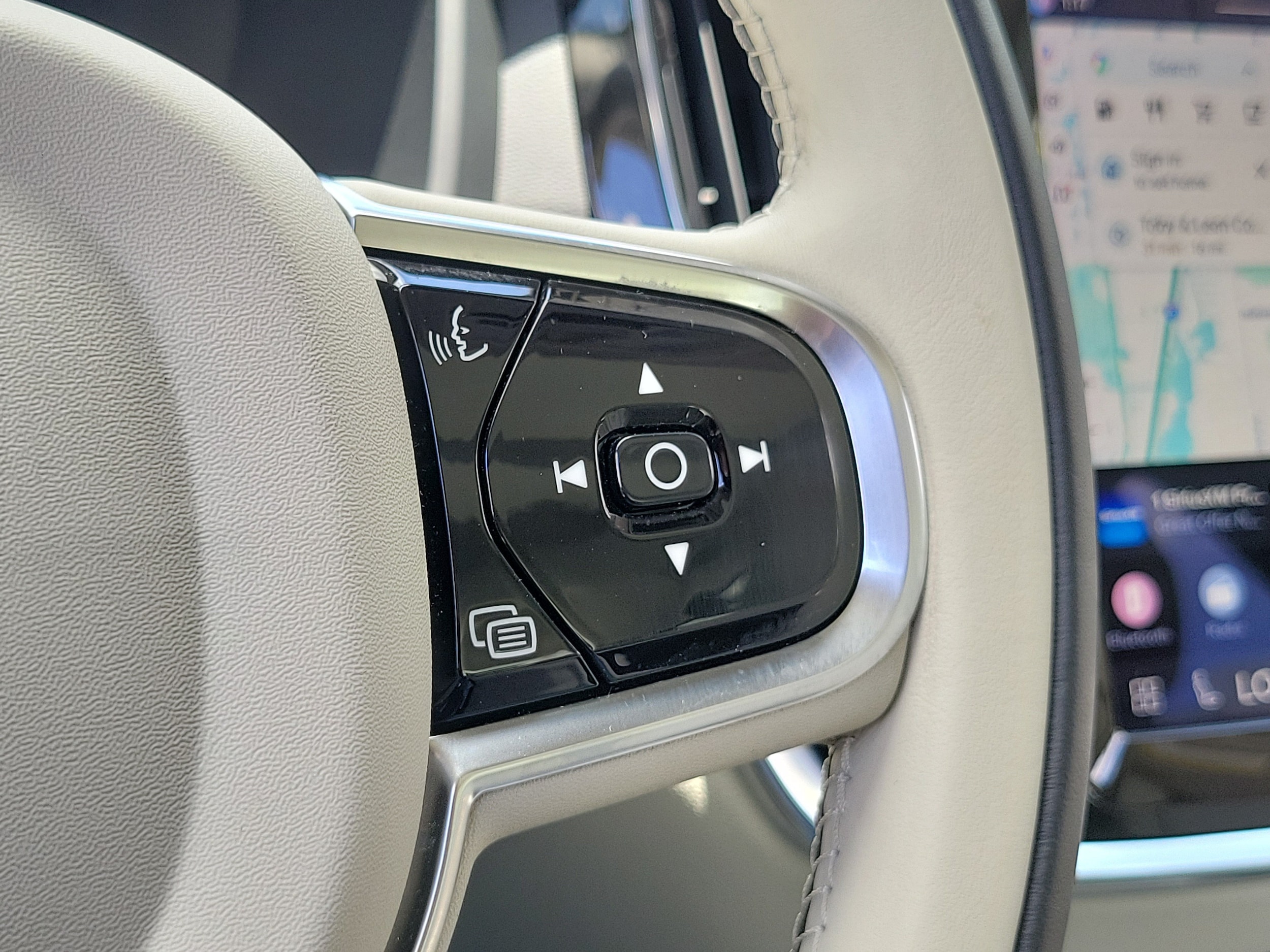 2024 Volvo S60 Core - Photo 24