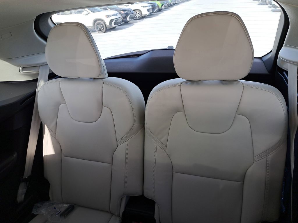 2026 Volvo XC90 Ultra - Photo 11