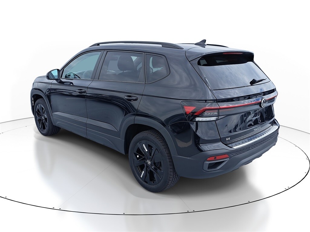 New 2025 Volkswagen Taos 1.5T SE SUV