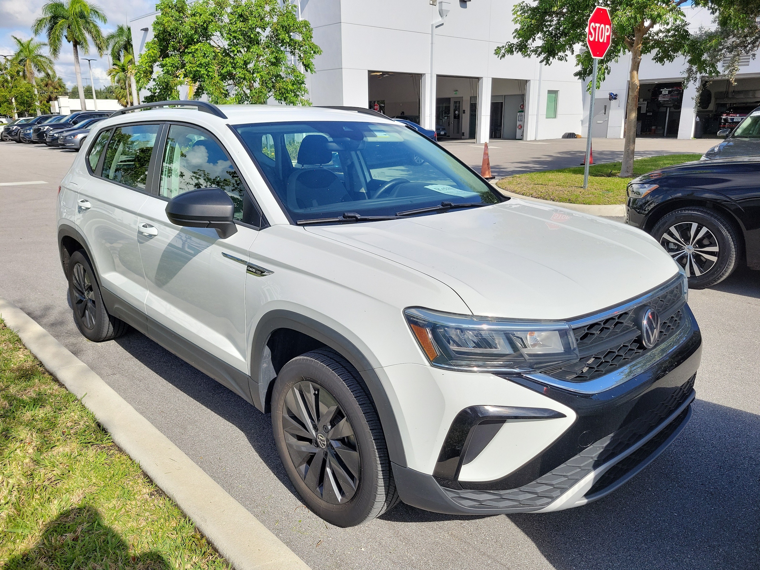 2024 Volkswagen Taos