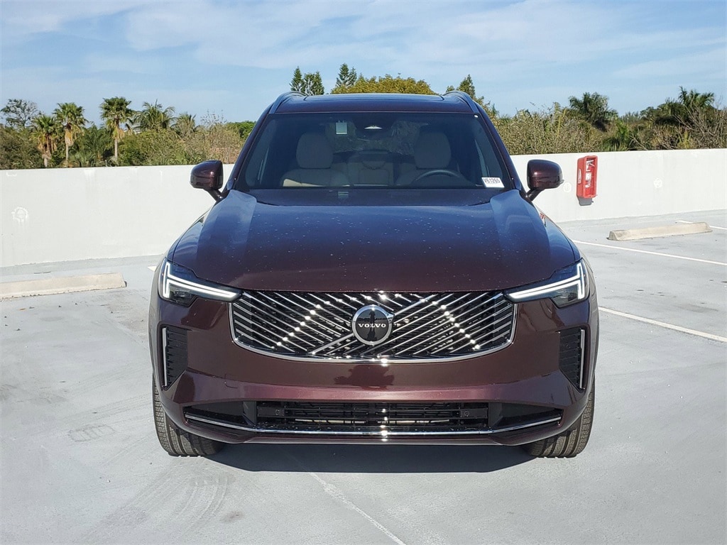 New 2025 Volvo XC90 B6 (2025.5) Core SUV