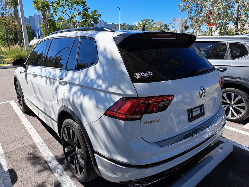 Used 2021 Volkswagen Tiguan 2.0T SE SUV